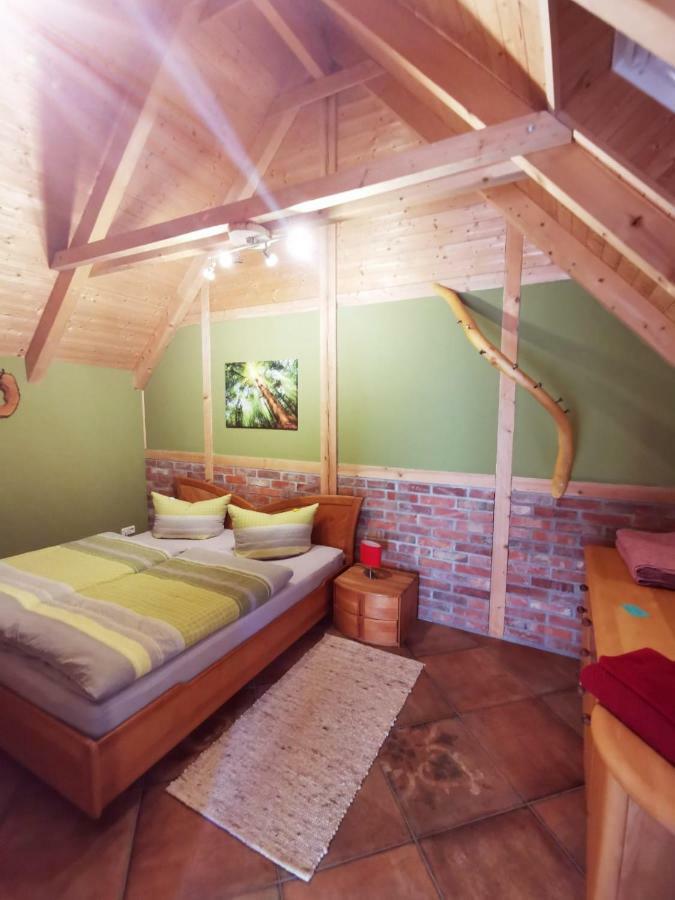 Ziegeleihof Inmitten Von Wiesen Und Waeldern Degenershausen ภายนอก รูปภาพ